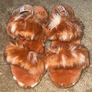 Ugg Slippers with Strap